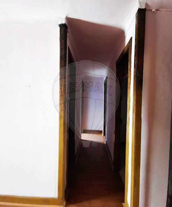 9d5c0667-9ee0-4c68-8b91-cdd56d6629ff